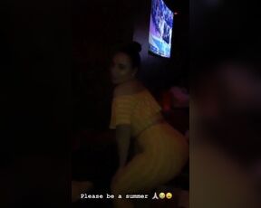 Huge Latina Booty