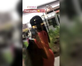Jennifer Reyna sex walk 2